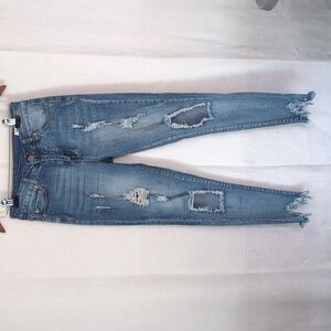 Urban Chic Light Wash Stretch Distressed Skinny Jean Raw Hem Size 5